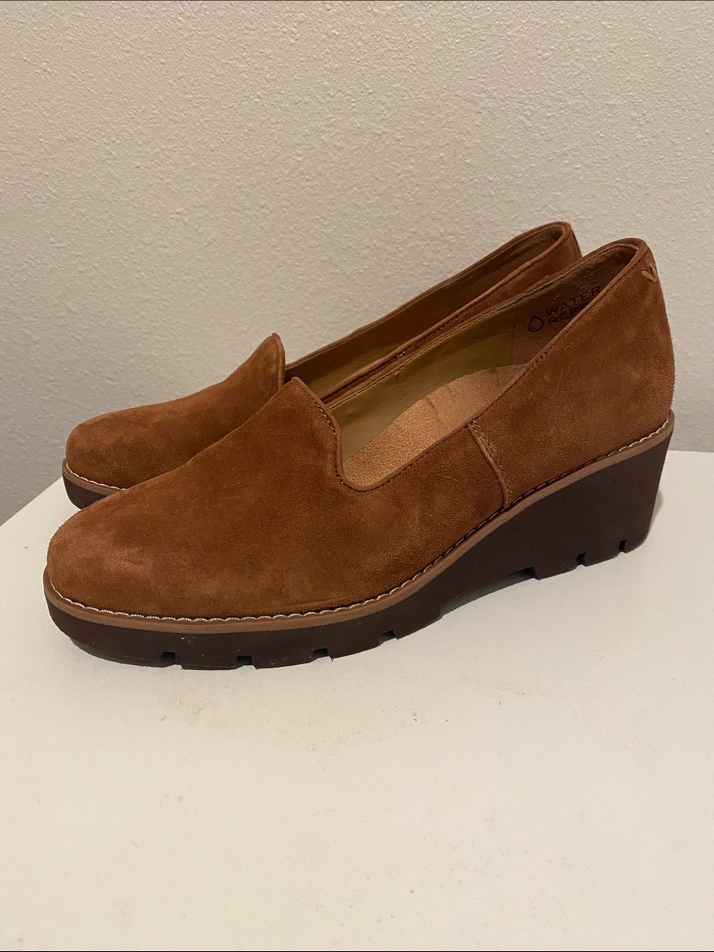 Vionic Tan Willa Wedge Loafers